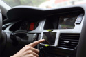 ROCK Uchwyt Samochodowy NA KRATKĘ iPhone Samsung bez głowicy