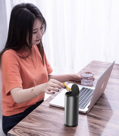 Baseus samochodowy mini kosz na śmieci z pokrywką do auta czarny (CRLJT-01)