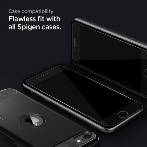 Szkło hartowane Spigen Alm Glass FC do iPhone 7 / 8 / SE 2020 czarny