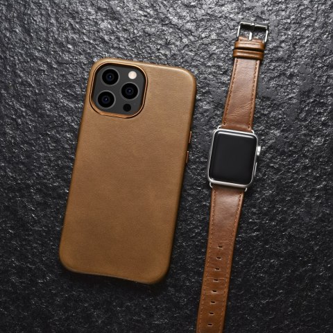 Etui ICarer Leather Oil Wax do iPhone 13 Pro Max brązowy (kompatybilne z MagSafe)