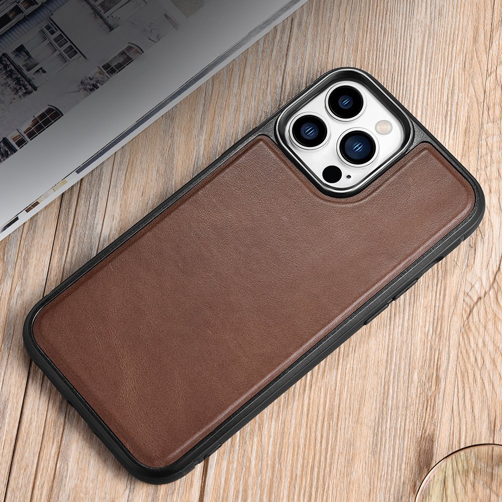 Etui ICarer Leather Oil Wax pokryte naturalną skórą do iPhone 13 Pro Max (kompatybilne z MagSafe) brązowy