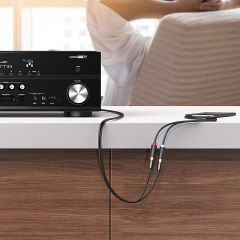 Ugreen adapter audio jack 3.5mm męski do 2xRCA żeński kabel 0.25m szary (AV109)
