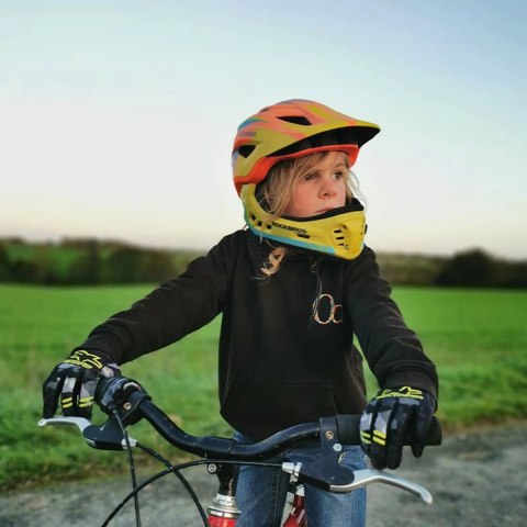Kask rowerowy Rockbros TT-32SOYB-M dziecięcy z odpinaną szczęką rozmiar M - żółto-pomarańczowy