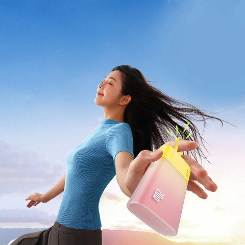 Powerbank Baseus Popsicle 5200mAh 20W z wbudowanym kablem Lightning (+ biały kabel Baseus Simple USB-C - USB-C 60W/20V/3A/30cm) 