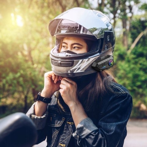 Profesjonalny zestaw słuchawkowy do kasku - bezprzewodowy i wygodny Braders