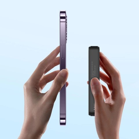 Powerbank Wozinsky WLWP-10KA0Y3S 22,5W PD Qi2 10000 mAh, z podstawką, 1x USB-A, 1x USB-C - czarny