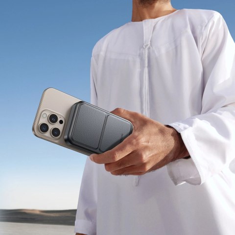 Powerbank Joyroom JR-PBM11 10000mAh 22.5W Qi2, kompatybilny z MagSafe, z podstawką - czarny