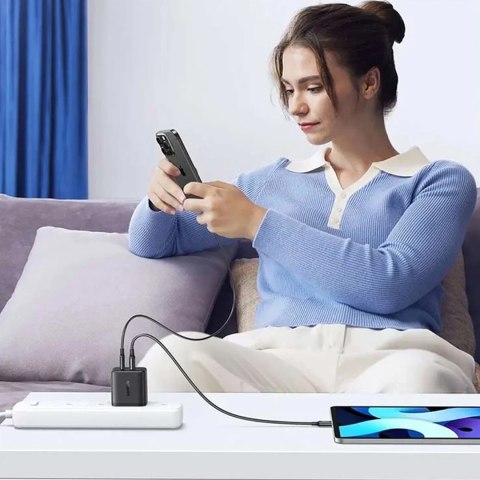 Ładowarka sieciowa Ugreen X227 20W GaN 1x USB-A 1x USB-C - czarna