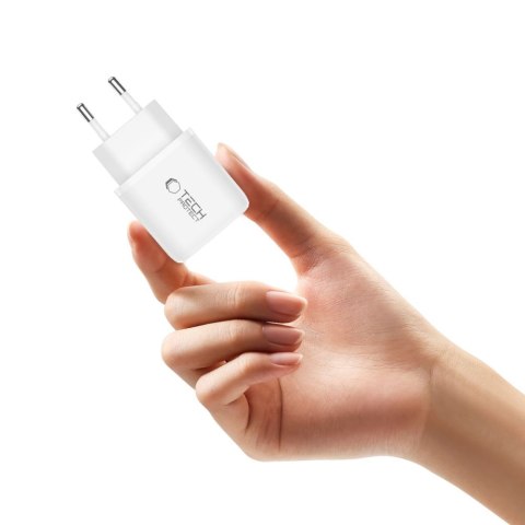 TECH-PROTECT NCA20 2-PORT NETWORK CHARGER PD 20W / QC3.0 + TYPE-C CABLE WHITE