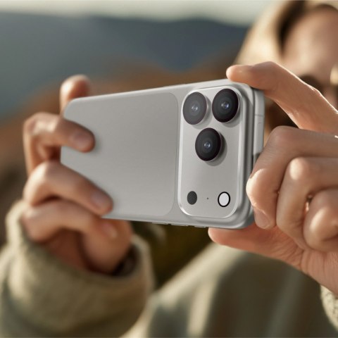 Szkło ochronne na wyspę aparatu AMAZINGTHING Full Lens Glass na iPhone 17 Pro