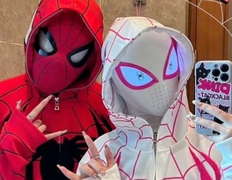 Maska SpiderMan Gwen Stacy Świecące Oczy Led COSPLAY Dla DZIECI i DOROSŁYCH