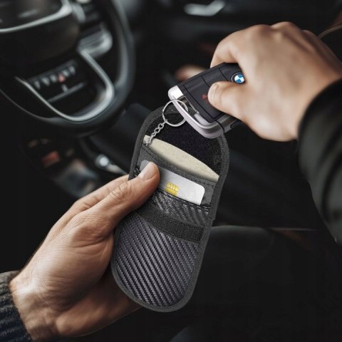 Etui antykradzieżowe RFID do kluczyków samochodowych - pokrowiec czarny