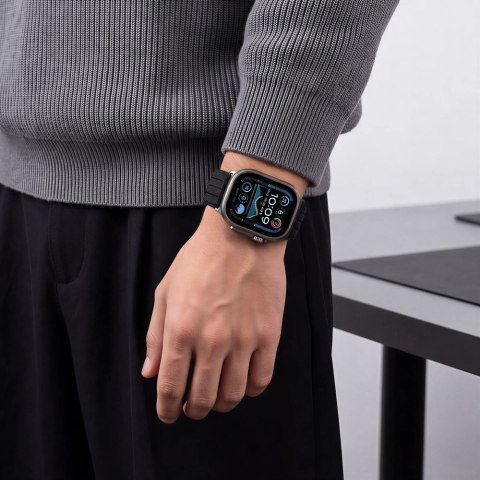 TECH-PROTECT NYLON SPORT APPLE WATCH 8 / 9 / 10 / 11 / SE / ULTRA (44 / 45 / 46 / 49 MM) BLACK