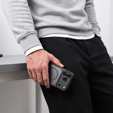 TECH-PROTECT MAGPEAK MAGSAFE CC IPHONE 17 PRO MAX / 18 PRO MAX MATTE BLACK